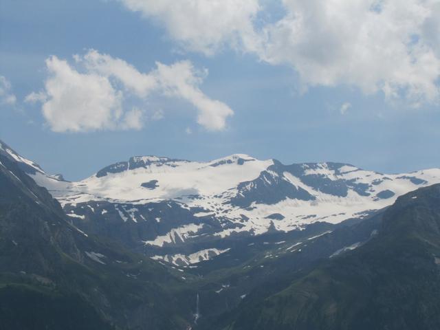 Blick zum Gältegletscher, Geltenhütte (dort waren wir auch schon) und Geltenwasserfall