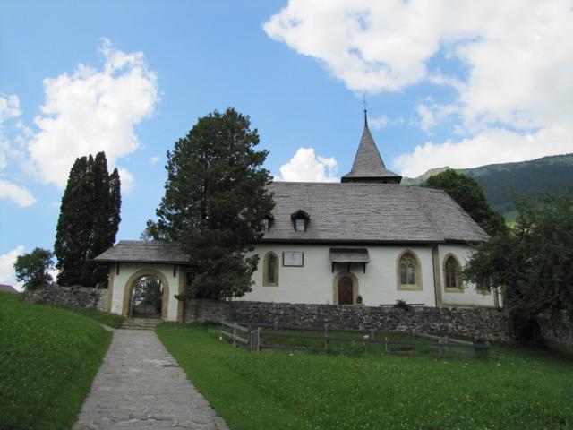 die schöne Kirche von Lauenen