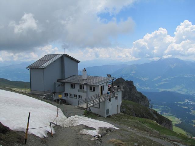 bei der Bergstation der Seilbahn auf dem Fil de Cassons 2634 m.ü.M.