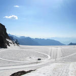 schönes Breitbild mit Blick auf den Glacier du Sex Rouge, Oldehore und Glacier de Tsanfleuron