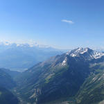 Tiefblick ins Val Derborance, das Rhonetal und zum Grand Muveran