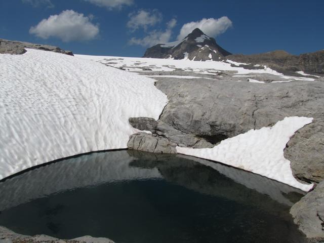 Blick zum Oldehore. Punkt 2444 m.ü.M.