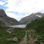 schon kurze Zeit später erscheint der Sanetsch oder Sénin Stausee