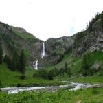 ein richtig schön imposanter Wasserfall. Einer der schönsten Wasserfälle vom Berner Oberland