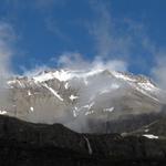 Blick hinauf zum Wildhorn