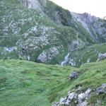 gut ersichtlich der Hüttenweg den wir gestern vom Lauenensee her kommend, erwandert haben