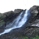 Blick zum Wasserfall den wir nun durchqueren