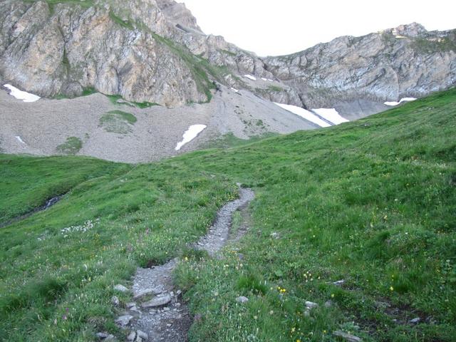 wir haben die Blattihütte 2027 m.ü.M. erreicht