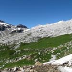 wir haben den Bergsee bei Plan des Roses verlassen und wandern nun zum Lac de Ténéhet