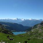 was für eine traumhafte Aussicht von hier oben. Die Walliser Bergriesen und der Lac de Tseuzier