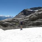 nach einer schönen Mittagspause beim Lac de Ténéhet verlassen wir den See und wandern weiter