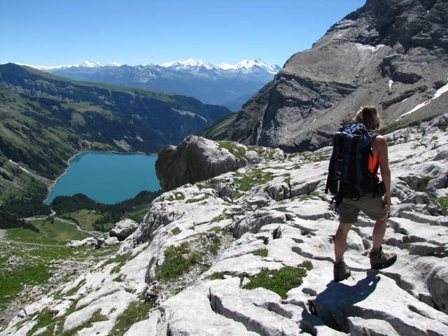 während dem hinaufsteigen konnten wir immer wieder eine traumhafte Aussicht geniessen