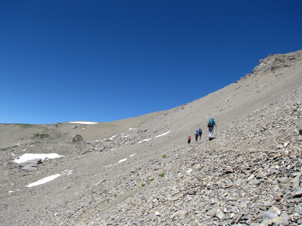 der Arête de'lArpille erscheint am Horizont