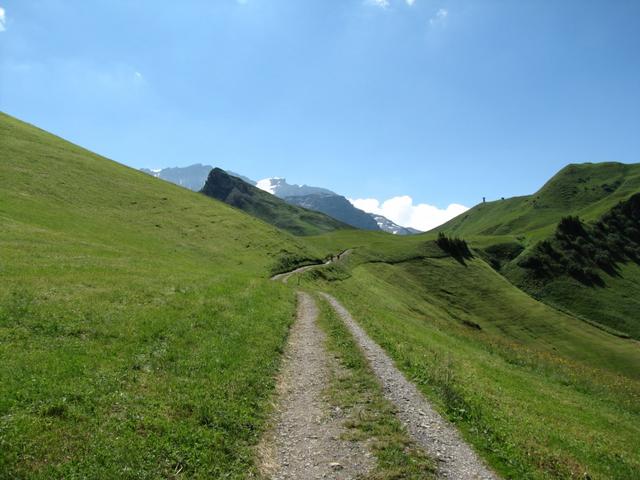 fast eben geht es nun weiter zum Bummerepass