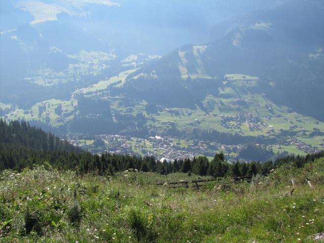 Tiefblick nach Adelboden