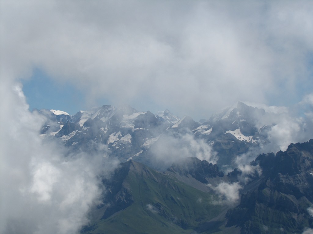 Blick in die Berner Hochalpen