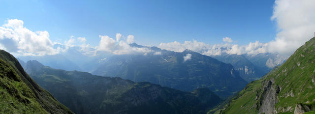 schönes Breitbildfoto mit Blick zum Ritzlihorn und das Urbachtal. Dort waren wir auch schon