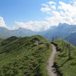 wirklich eine schöne einfache Gratwanderung bei Punkt 2200 m.ü.M.