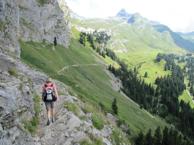 Mäusi hat die Schlüsselstelle der ganzen Wanderung bald hinter sich