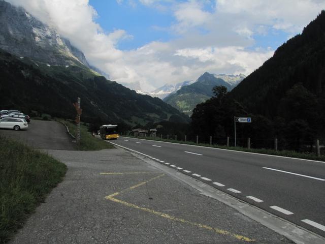 das Postauto kommt schon