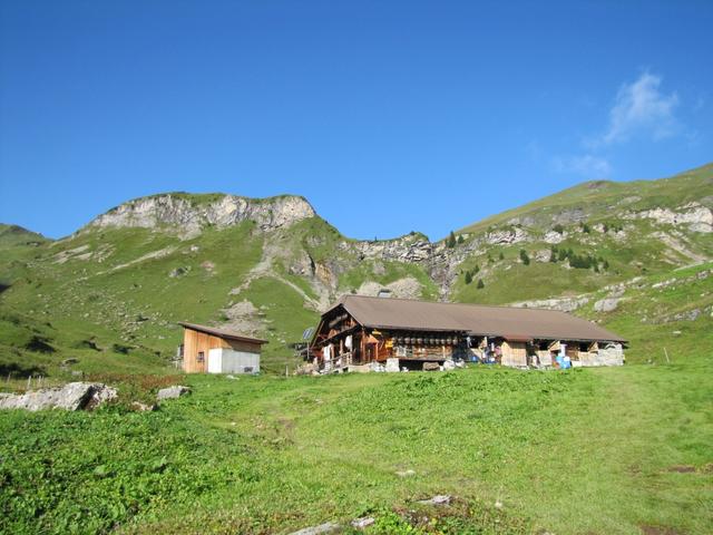 wir haben die Alpgebäude auf der Alp Suls erreicht