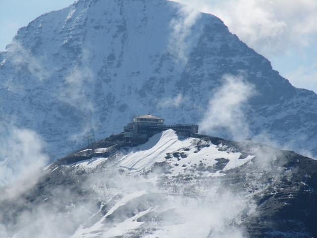 Blick zum Schilthorn. Dort oben waren wir auch schon