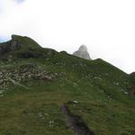 wir haben Punkt 2373 m.ü.M. erreicht. Hier sind wir rechts abgebogen