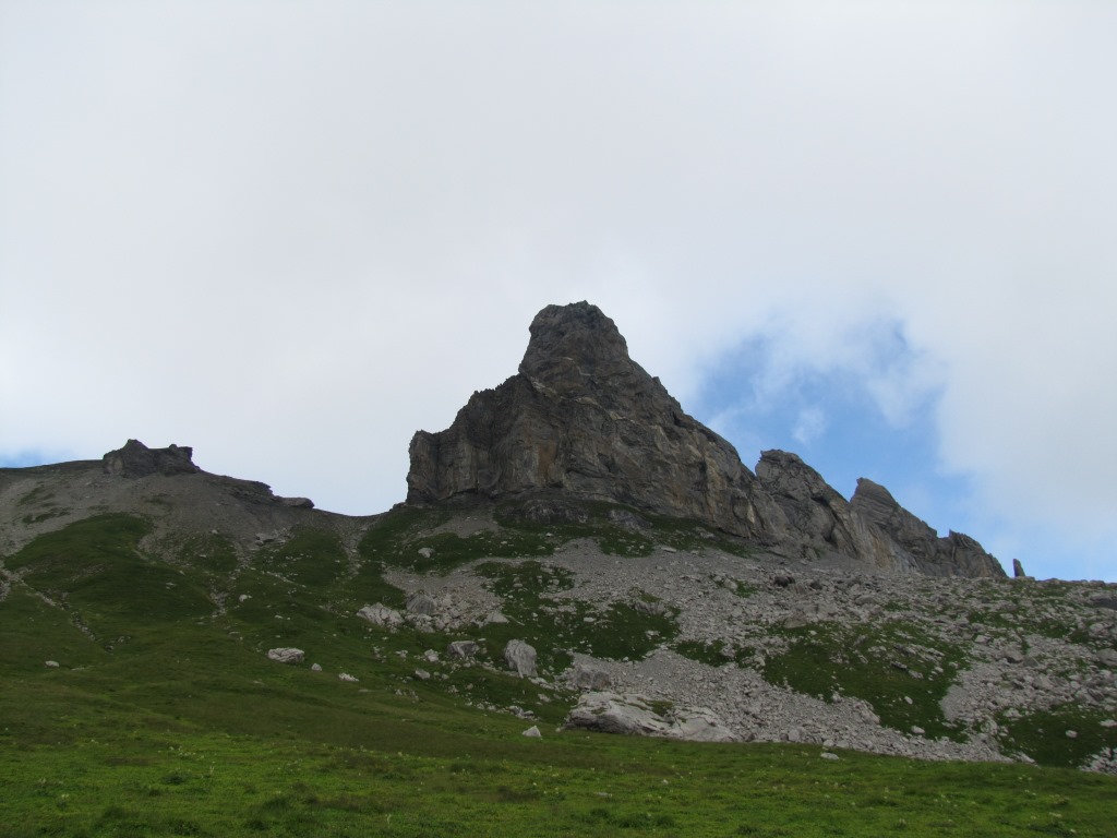 Blick hinauf zu den Lobhörner