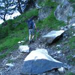 unser Weg liegt zum Glück noch im Schatten, ansonsten eine Schweisstreibende Angelegenheit