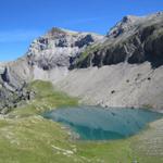 umgeben vom herben Zauber der Hochgebirgswelt der verträumte Flueseeli