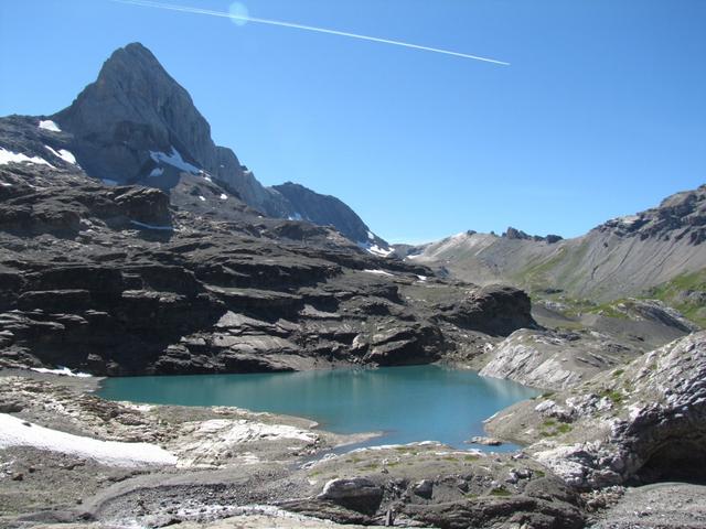 wir haben den Rezligletscherseeli 2265 m.ü.M. erreicht. Einfach schön die Aussicht auf den Gletscherhore und Tierbergsattel