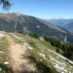 plötzlich taucht vor uns die Alpsiedlung Chäller mit seiner schönen Kapelle auf