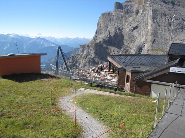 beim Bergrestaurant Wildstrubel mit seiner neuen Aussichtsplattform