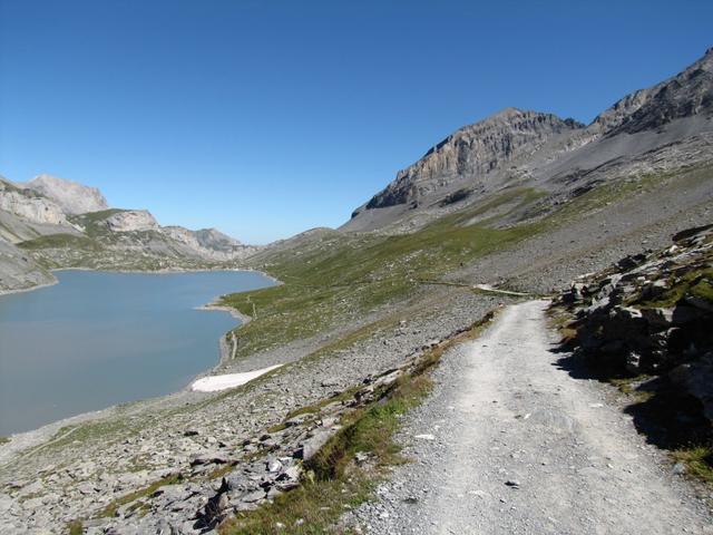 Blick auf den Daubensee bei Punkt 2284 m.ü.M.