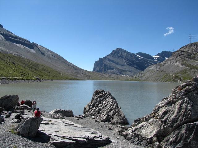 beim Seestutz mit Blick zurück Richtung Gemmipass