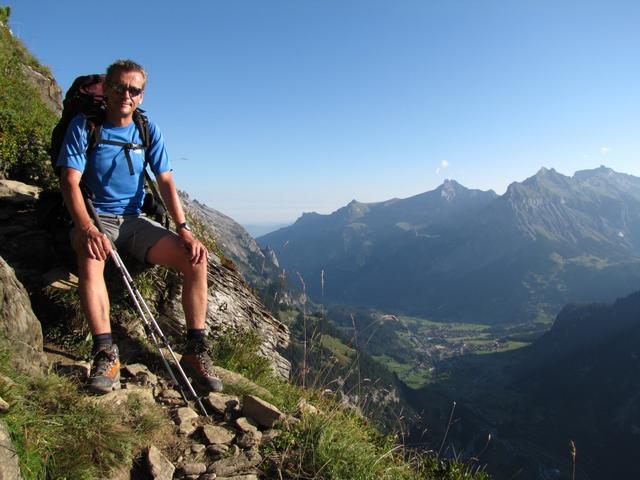 Franco legt eine Pause ein und geniesst das Panorama