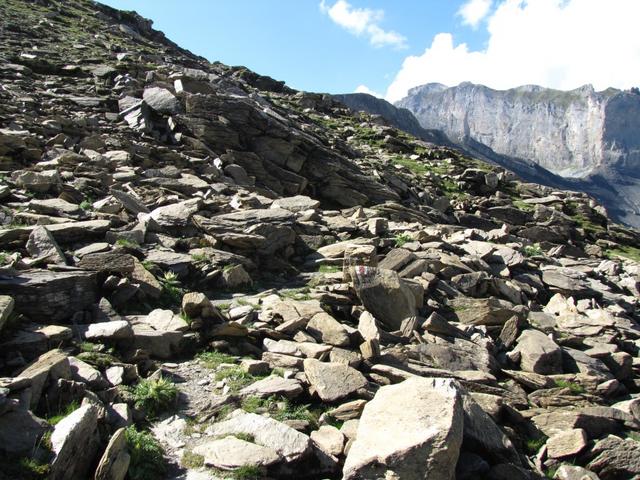 eine geröllige Passage steht uns bevor