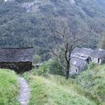 die Häuser von Rancone 667 m.ü.M. tauchen vor uns auf