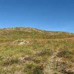 am Horizont taucht die Cima di Medeglia auf