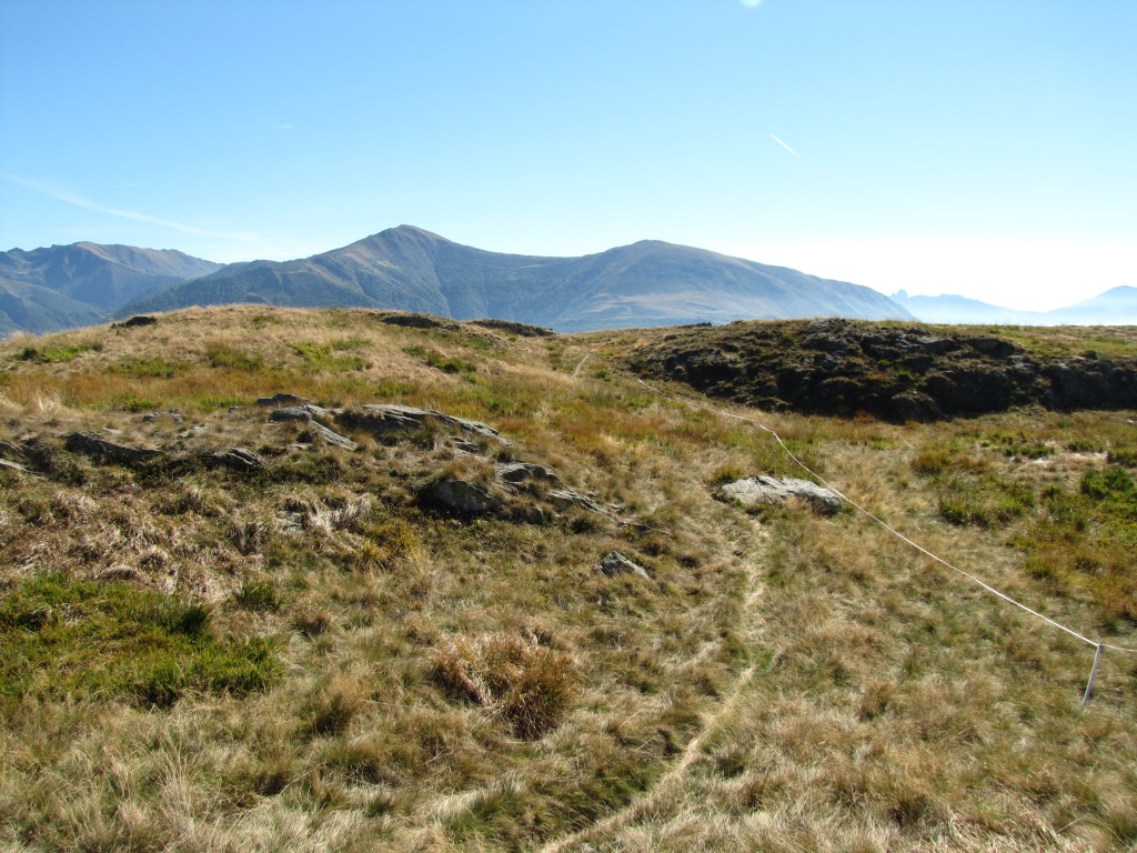 wir umwandern nun die Cima di Medeglia in Uhrzeigersinn