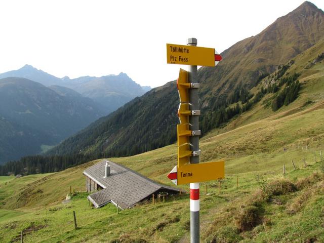 Wegweiser bei "Bir obera Hütta" 1865 m.ü.M.