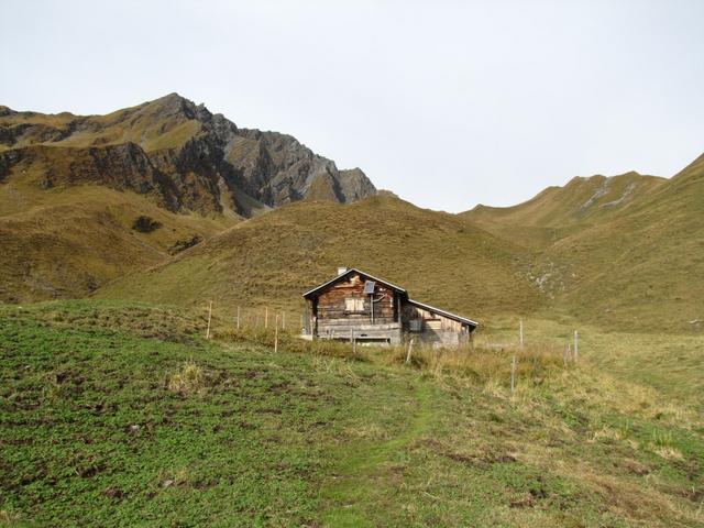 wir haben die Tällihutte erreicht 2188 m.ü.M. Privathütte! keine Einkehrmöglichkeit