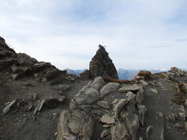 auf dem gipfel vom Piz Fess 2873 m.ü.M.