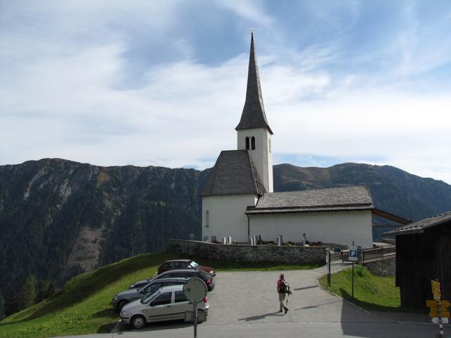 wir haben wieder die schöne Kirche in Tenna erreicht. Sie wurde 1408 erbaut