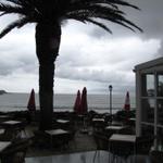 auf der schönen Terrasse des Hotels "Playa de Estorde"