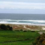 die schöne langgezogene Praia do Rostro kurz vor Castrexe