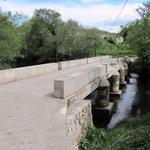 nein keine Angst, es wurde eine neue Brücke über den kleinen Fluss erstellt