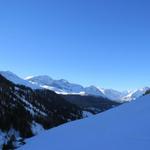 Blick zurück Richtung Arosa. Das Schiesshorn ist auch ersichtlich. Dort oben waren wir auch schon