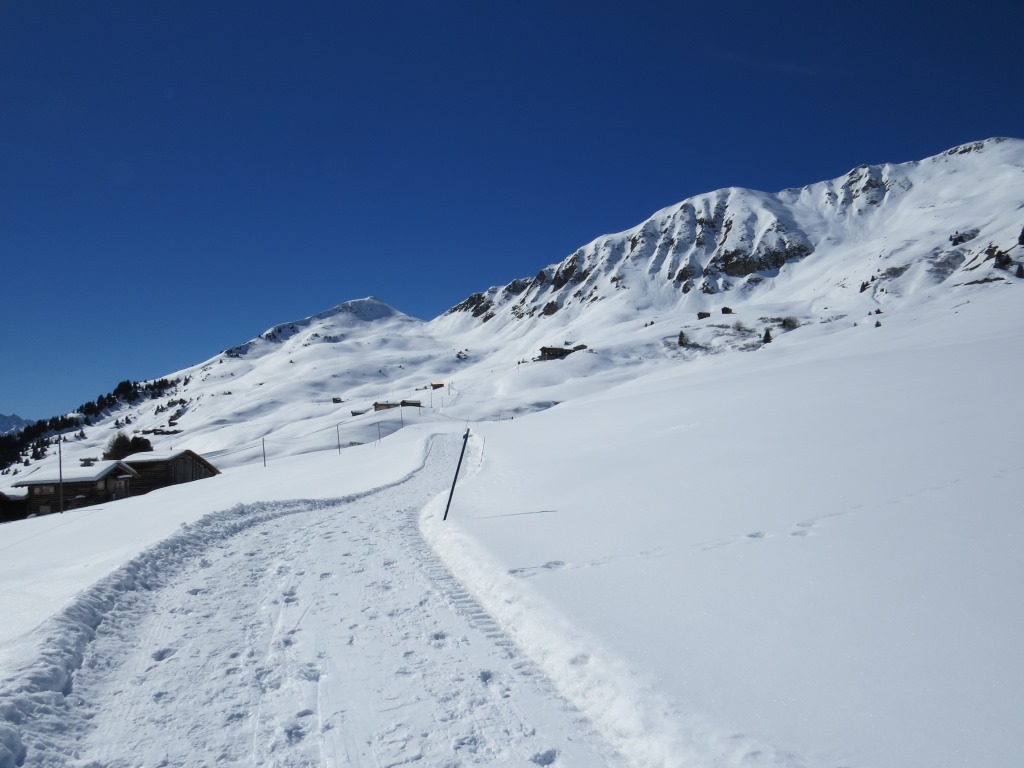 auf dem Weg zum Skihaus Casanna 1944 m.ü.M.