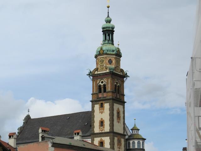 der schöne Kirchturm der Herz-Jesu Basilika